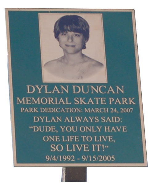 garden plaque, outdoor memorial plaques, memorials, Memorial Plaque, garden plaques, bronze garden plaque, Memorial Plaque, Memorial Plaques, Outdoor Memorial Plaques